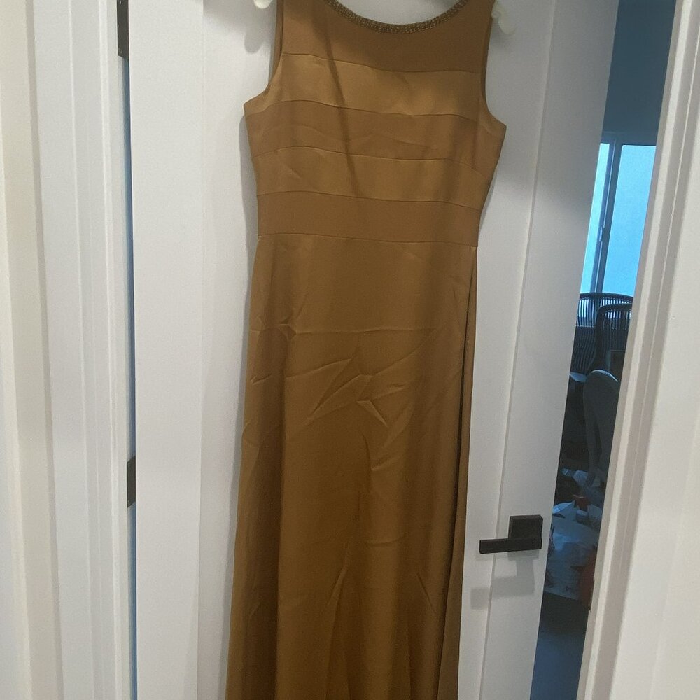 GOWN!! Even Piccone. Gold